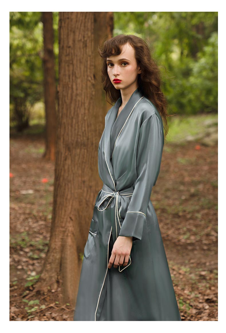 Luxury Mulberry Silk Long Robe for Spring, Bridesmaid Robe, Emerald Preppy Pajams, Gift for Her