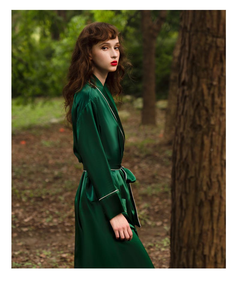 Luxury Mulberry Silk Long Robe for Spring, Bridesmaid Robe, Emerald Preppy Pajams, Gift for Her