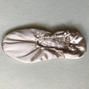 22 momme Mulberry Silk House Slippers, Best Gift (Champagne/ Black)